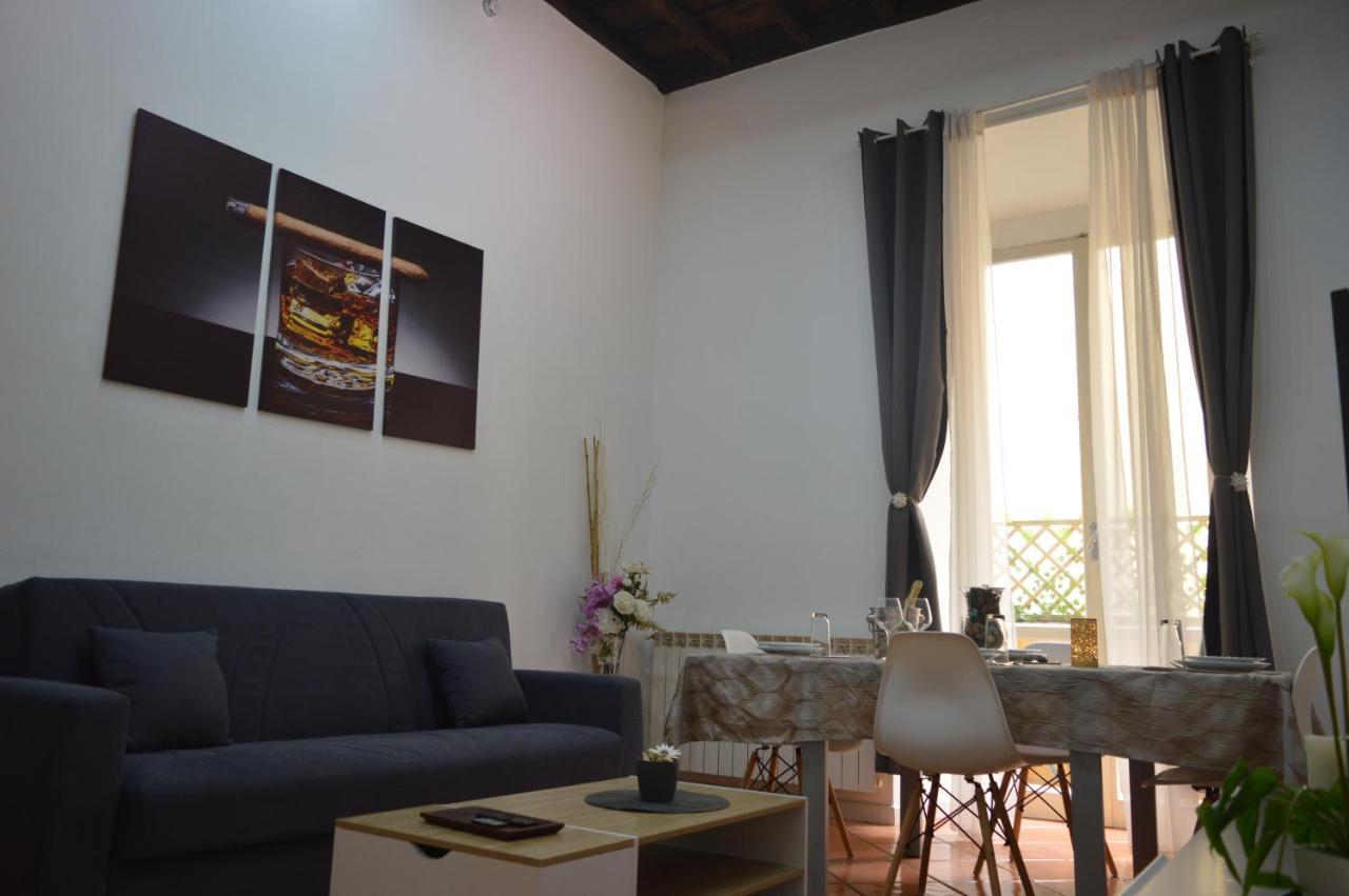 Domus Cavour Appartement Civitavecchia Buitenkant foto