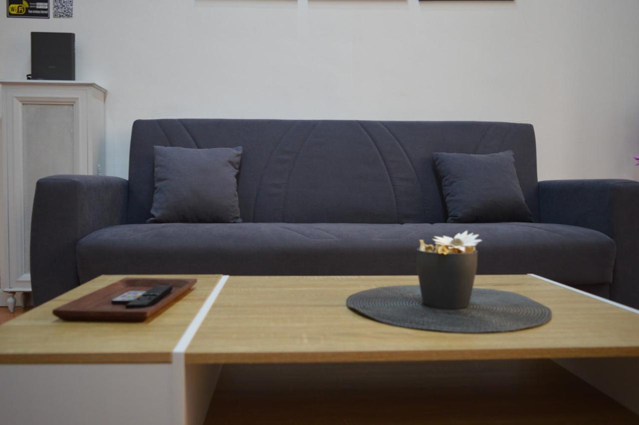 Domus Cavour Appartement Civitavecchia Buitenkant foto