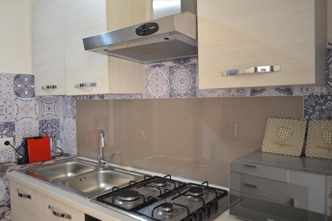Domus Cavour Appartement Civitavecchia Buitenkant foto