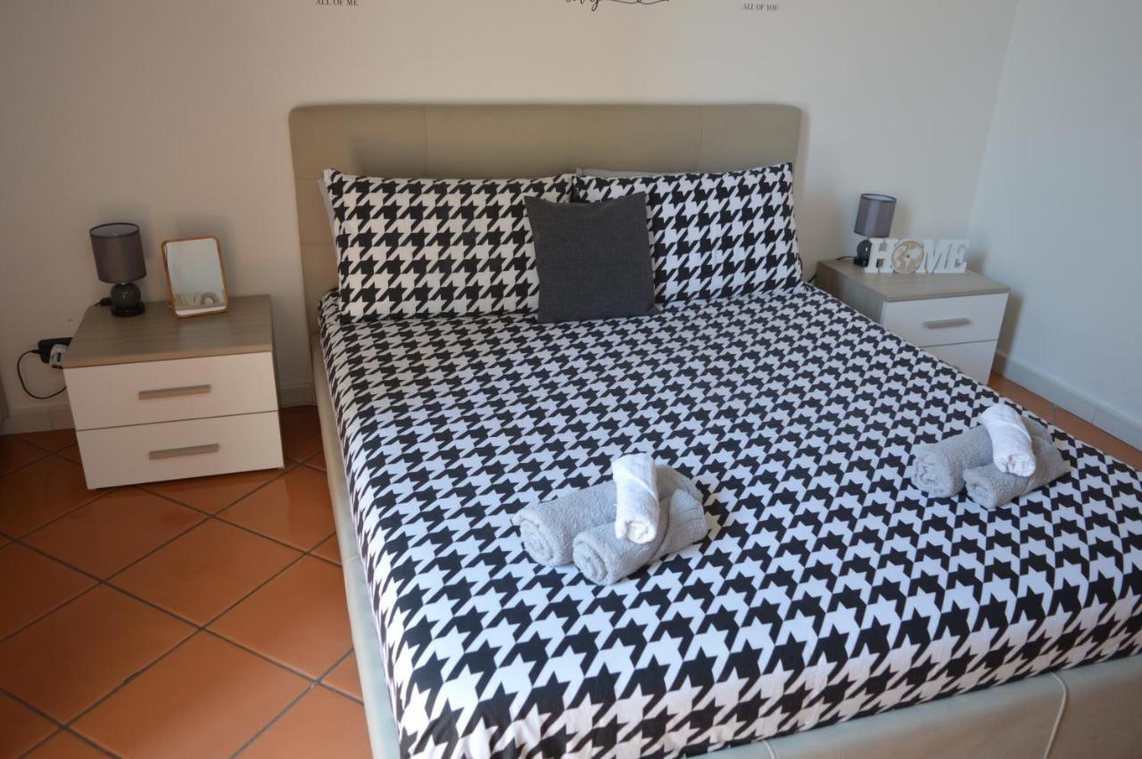 Domus Cavour Appartement Civitavecchia Buitenkant foto
